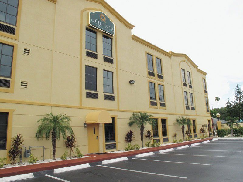 La Quinta By Wyndham St. Petersburg Northeast *Newly Renovated Hotel Exterior photo