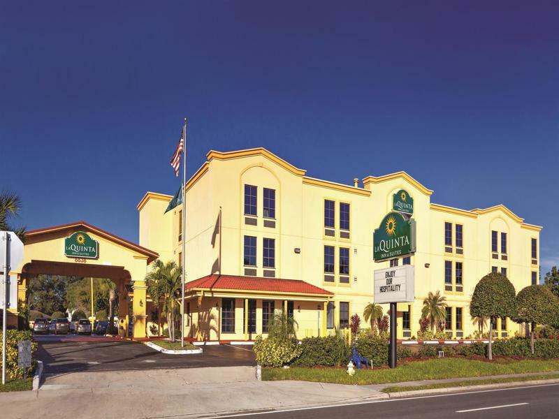 La Quinta By Wyndham St. Petersburg Northeast *Newly Renovated Hotel Exterior photo